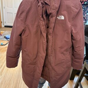 The North Face Women's Parka - Mauve Brown 550